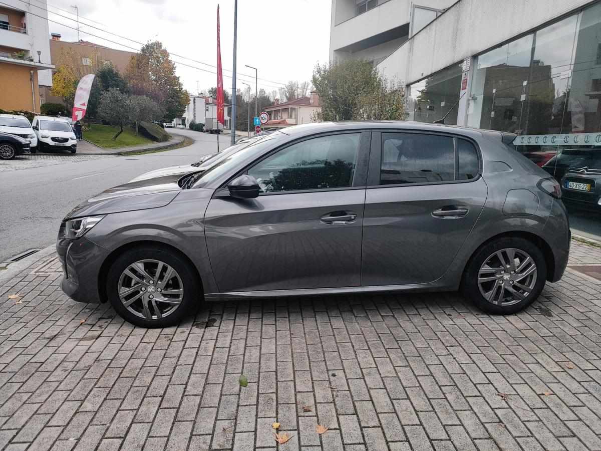 peugeot-208-2022-diesel-1499cc