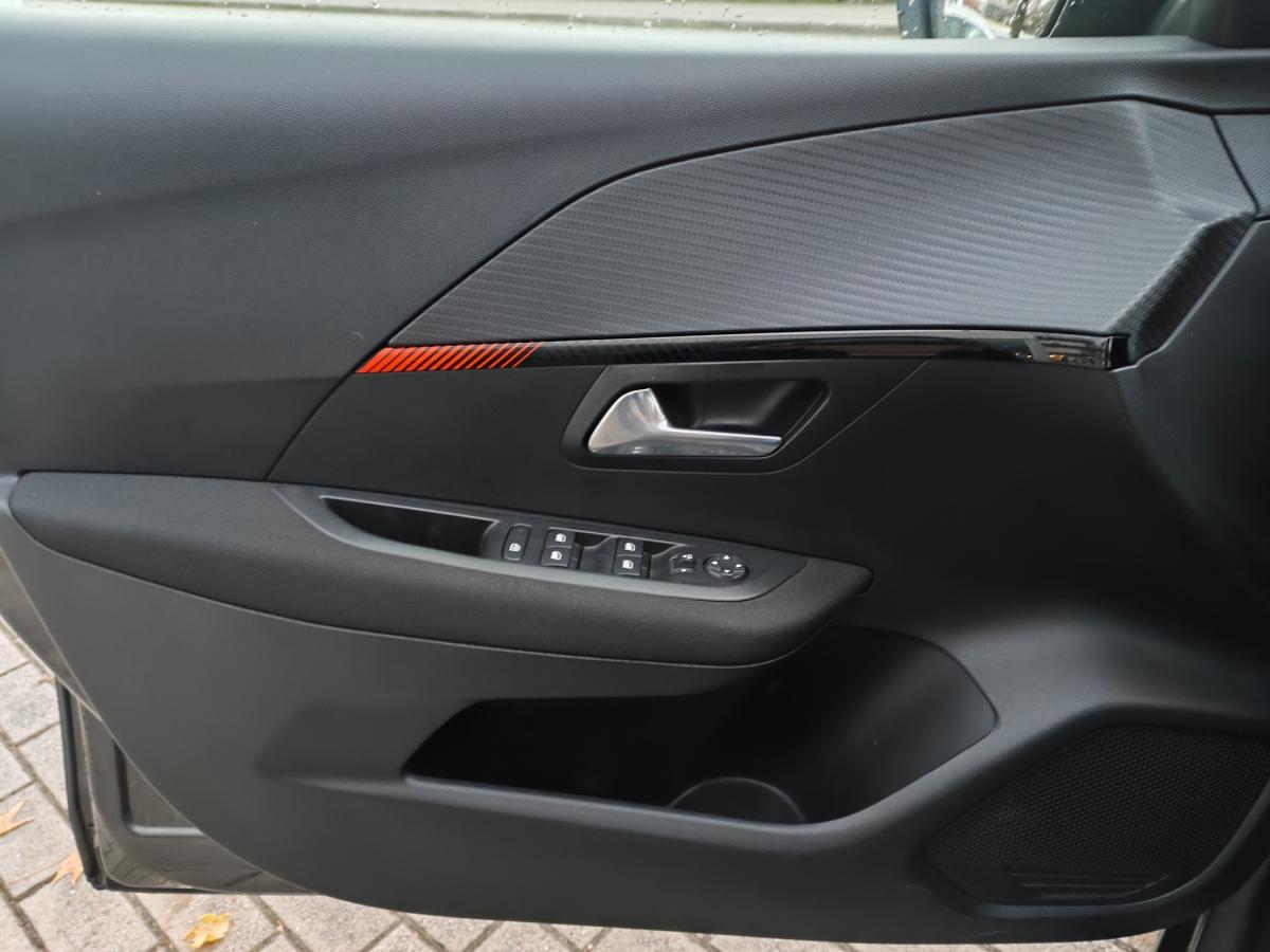 peugeot-208-2022-diesel-1499cc