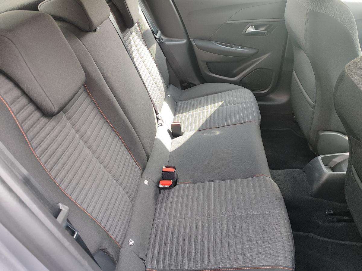 peugeot-208-2022-diesel-1499cc
