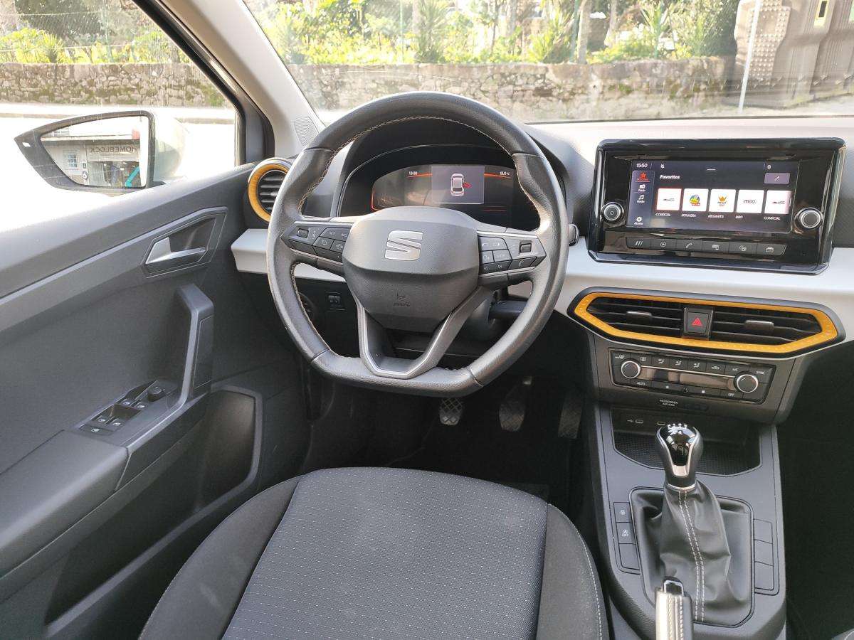 seat-ibiza-2023-gasolina-999cc