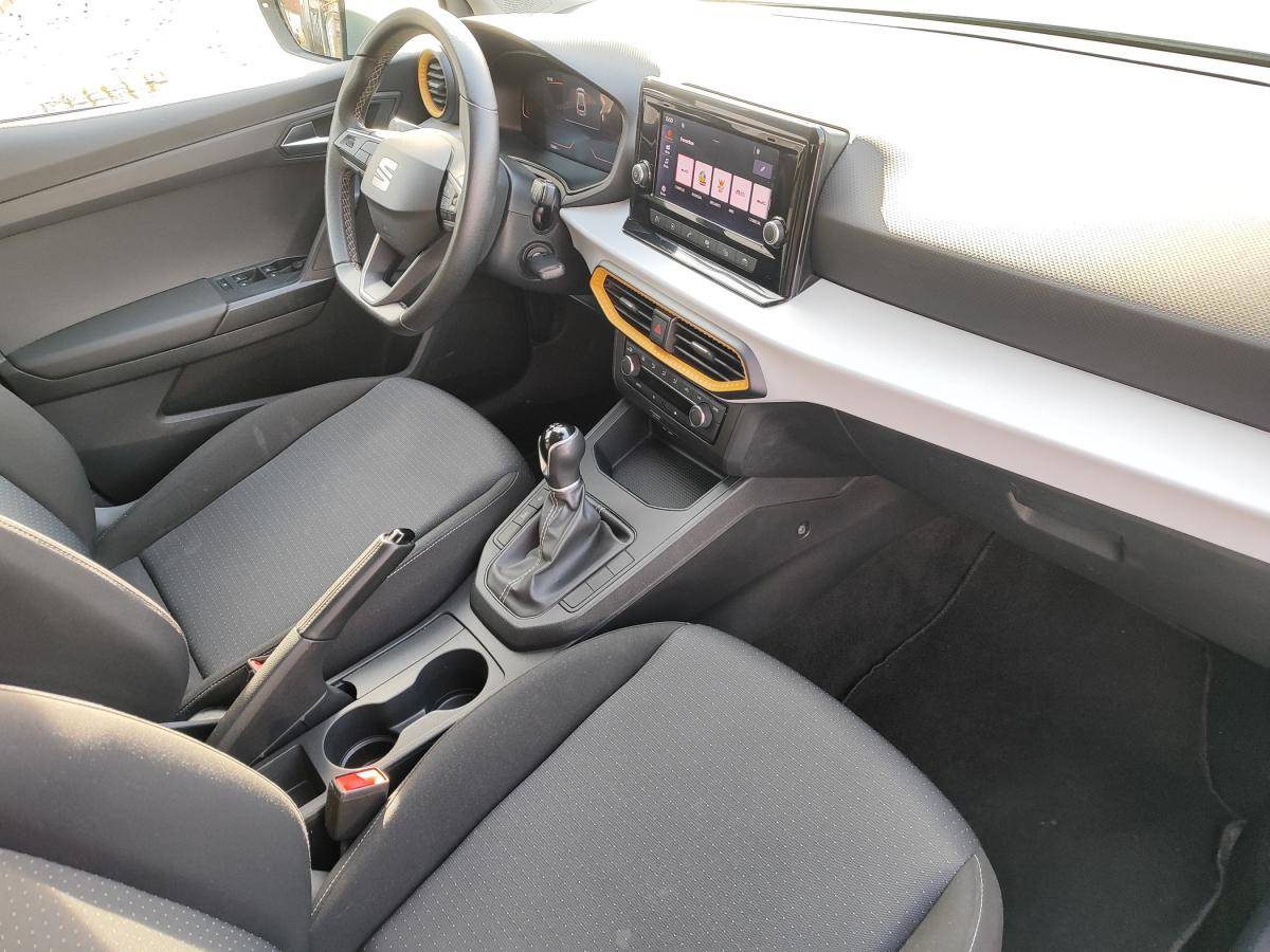 seat-ibiza-2023-gasolina-999cc