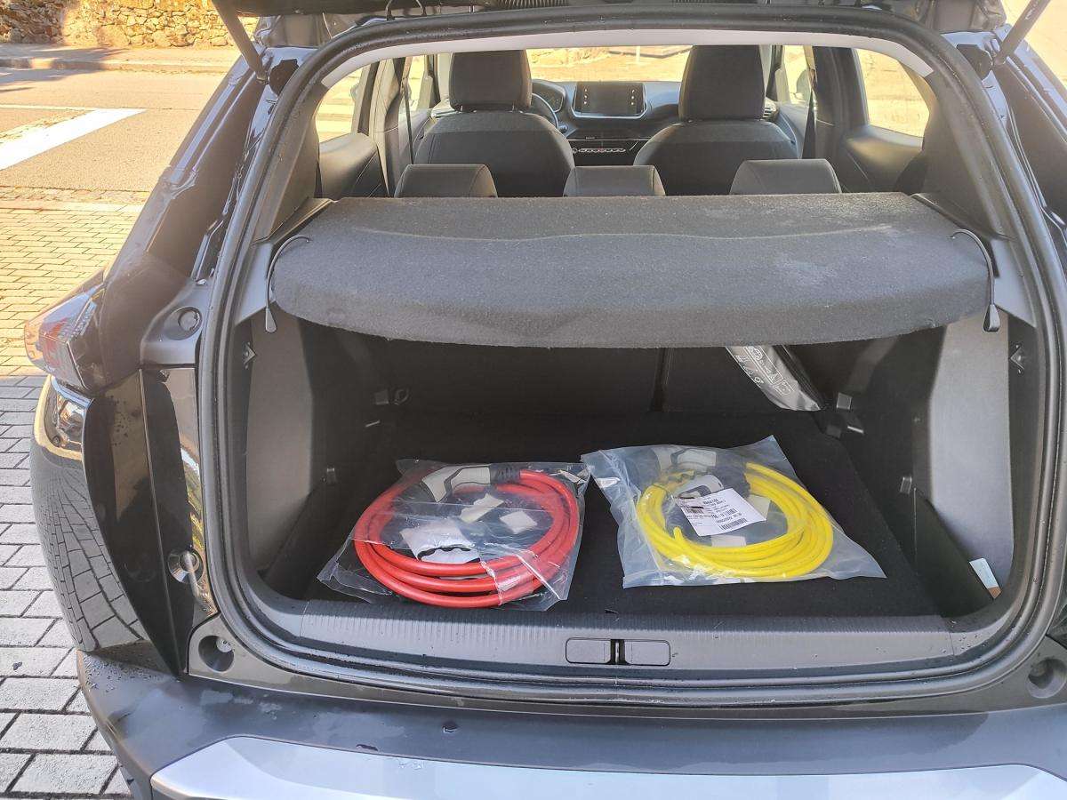 peugeot-2008-2022-eletrico-0cc