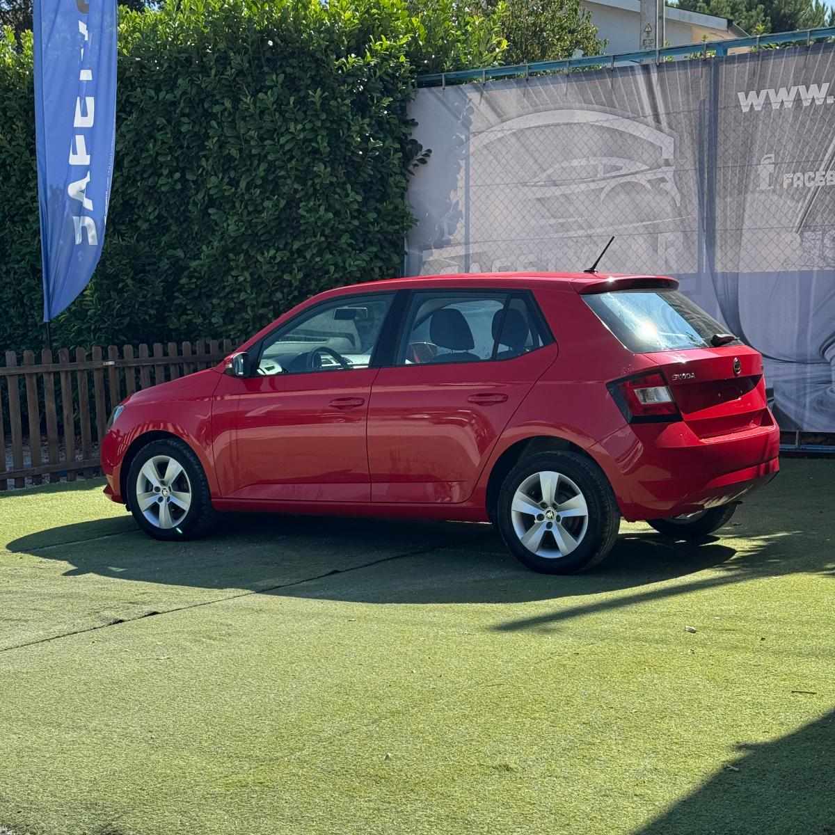 skoda-fabia-1-0-tsi-2018-gasolina-999cc