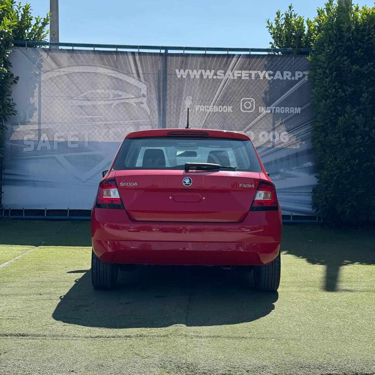 skoda-fabia-1-0-tsi-2018-gasolina-999cc