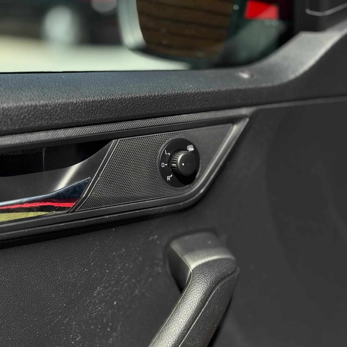 skoda-fabia-1-0-tsi-2018-gasolina-999cc