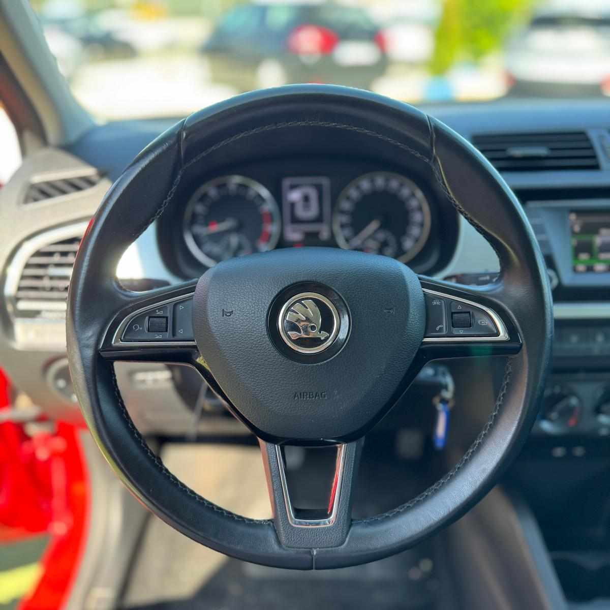 skoda-fabia-1-0-tsi-2018-gasolina-999cc