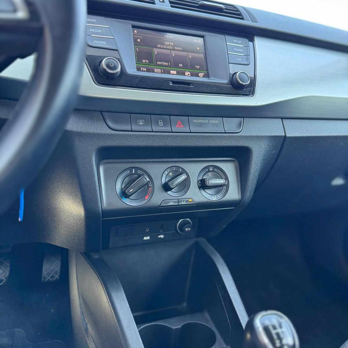 skoda-fabia-1-0-tsi-2018-gasolina-999cc