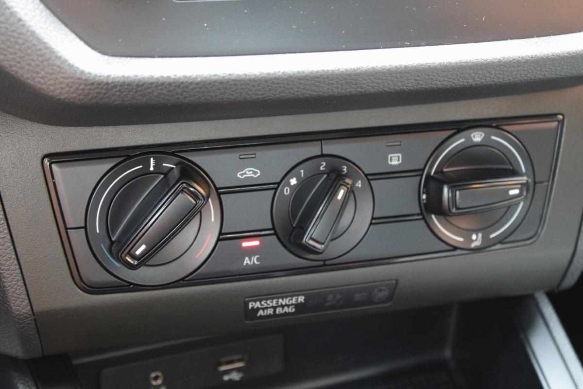 seat-ibiza-1-0-2017-gasolina-999cc