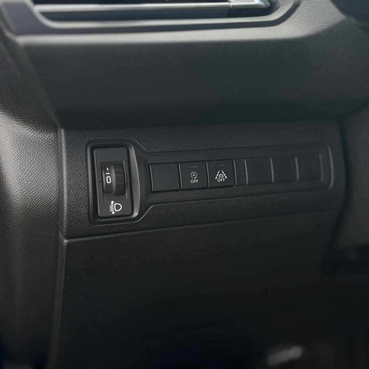 peugeot-308-sw-2018-diesel-1499cc