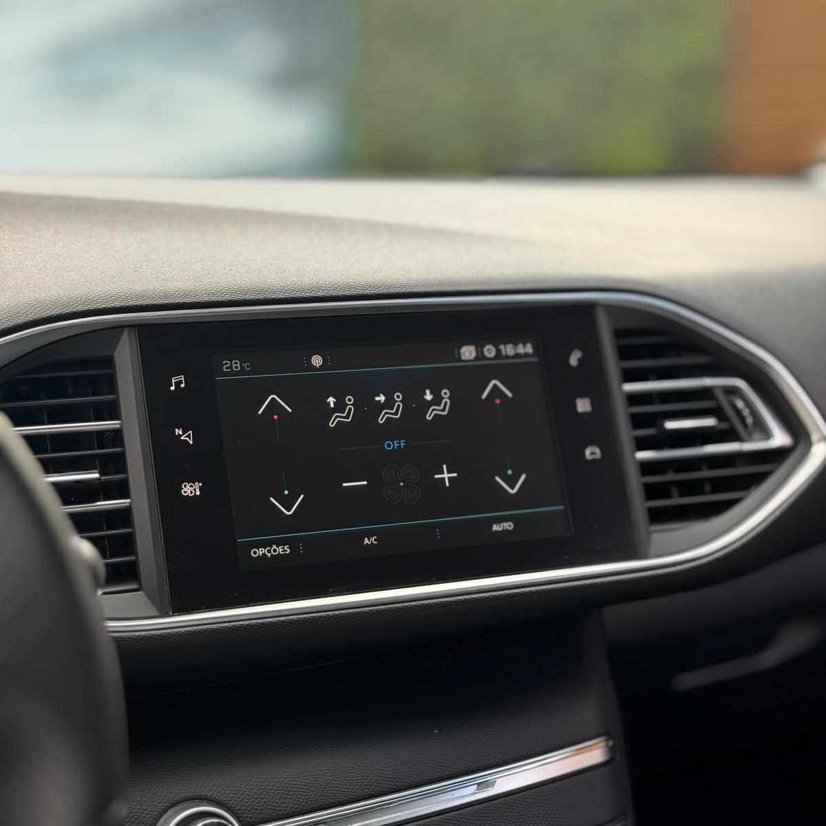 peugeot-308-sw-2018-diesel-1499cc