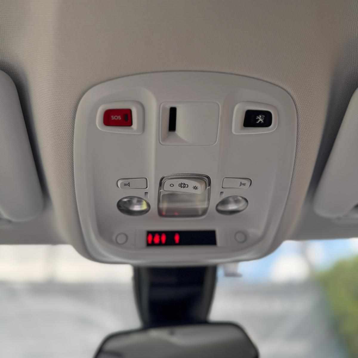 peugeot-308-sw-2018-diesel-1499cc