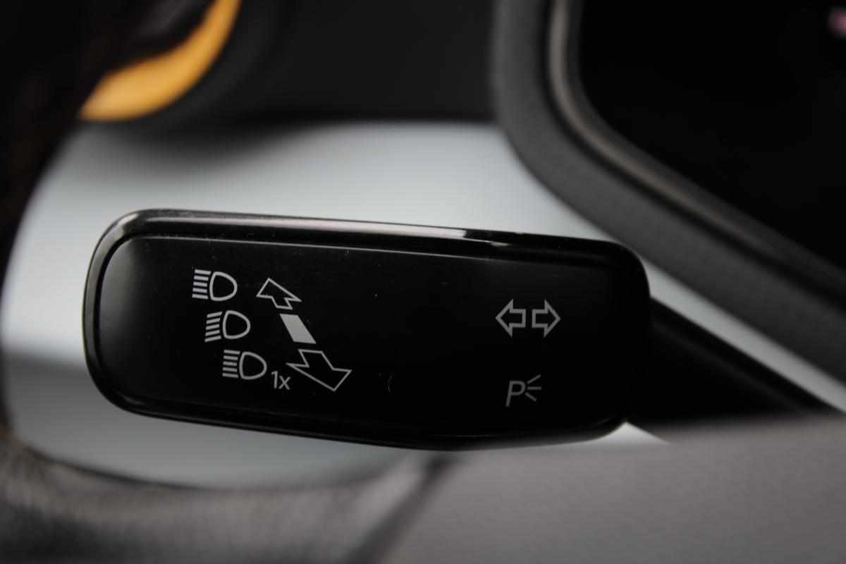 seat-ibiza-1-0-ecotsi-2024-gasolina-999cc