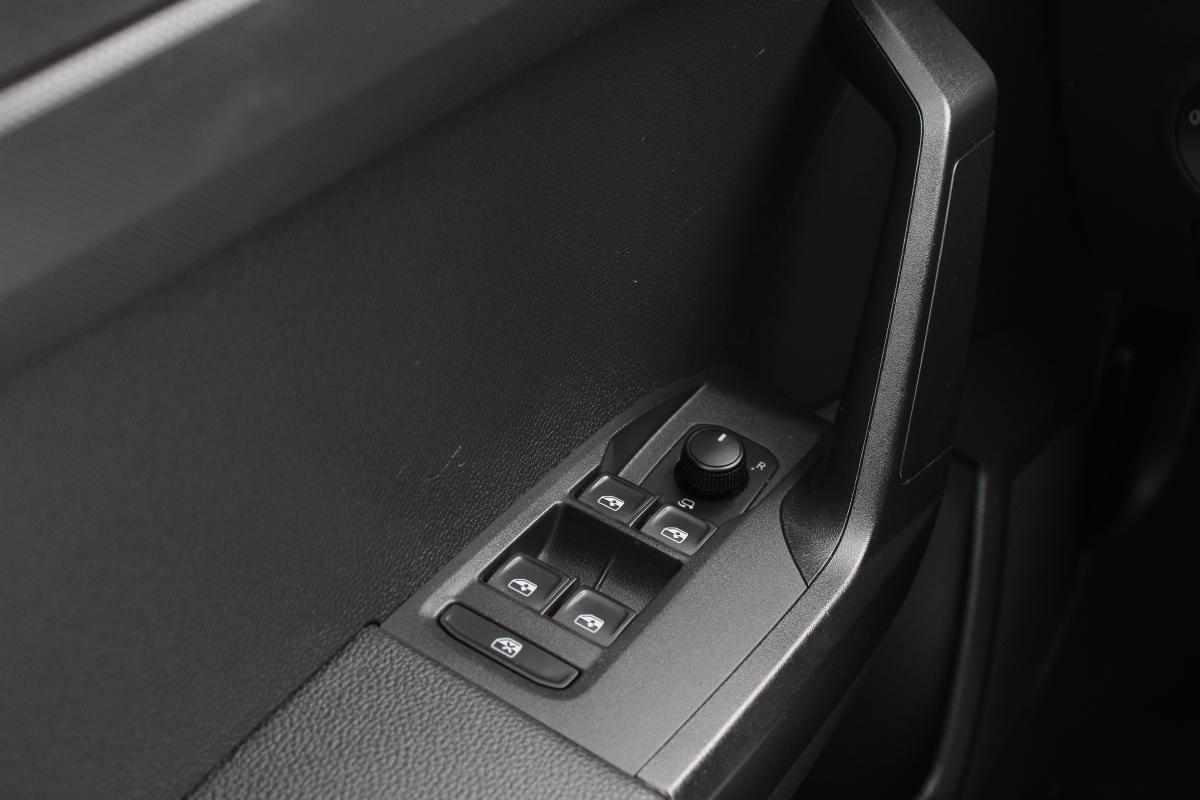 seat-ibiza-1-0-ecotsi-2024-gasolina-999cc
