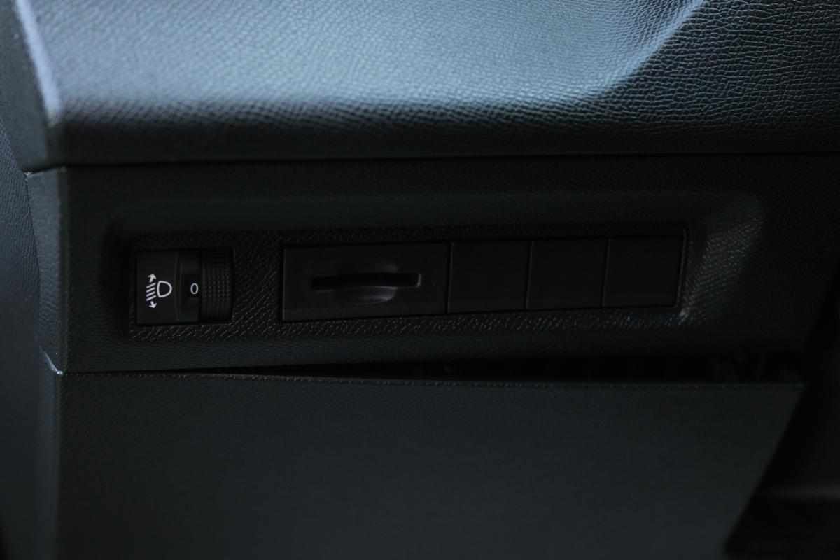 peugeot-308-1-5-bluehdi-2022-diesel-1499cc