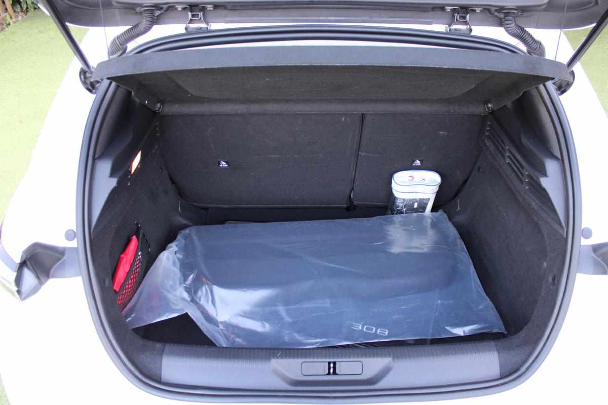 peugeot-308-1-5-bluehdi-2022-diesel-1499cc