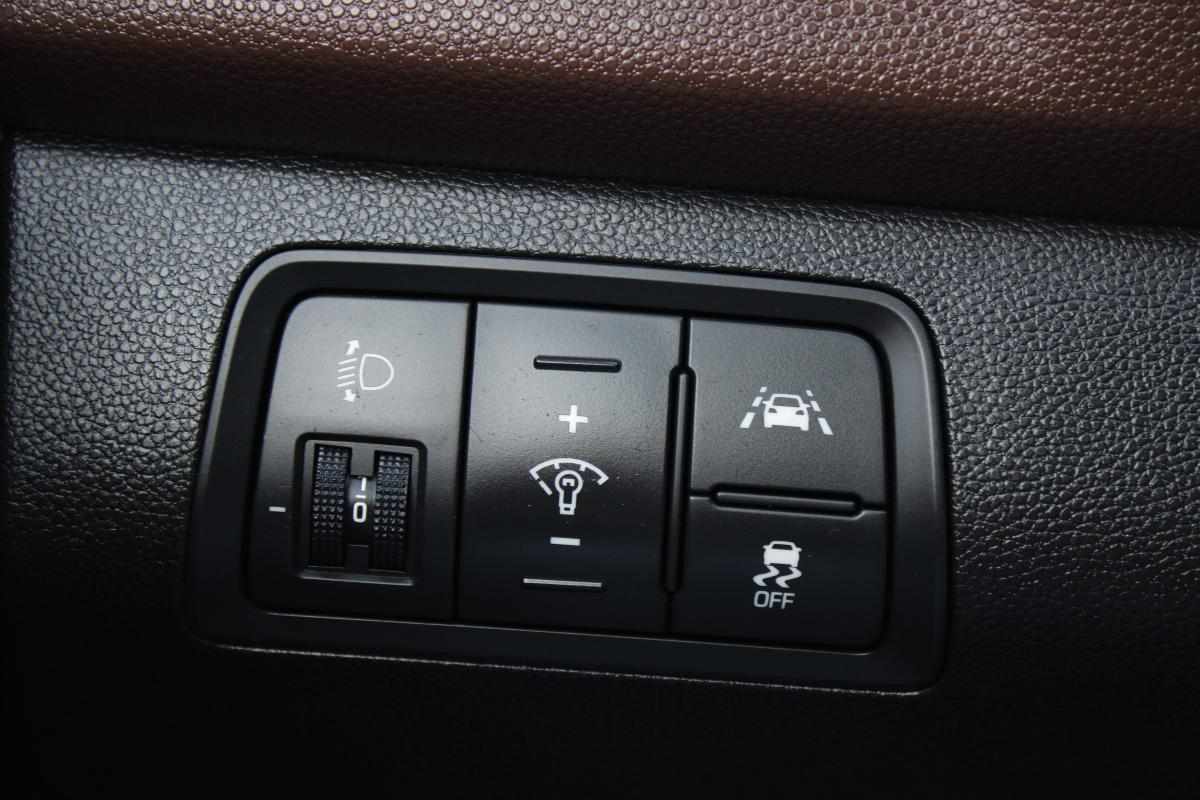hyundai-i20-1-1-crdi-2016-diesel-1120cc
