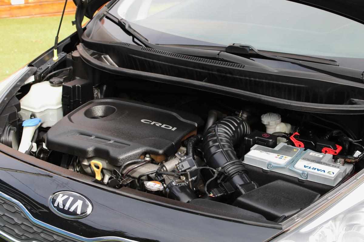 kia-rio-1-1-crdi-2013-diesel-1120cc