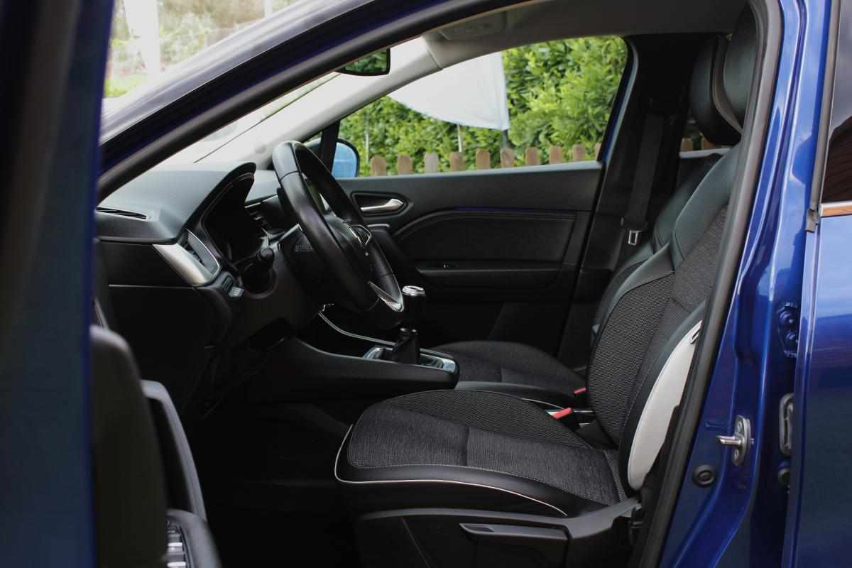 renault-captur-1-0-tce-2023-gasolina-999cc