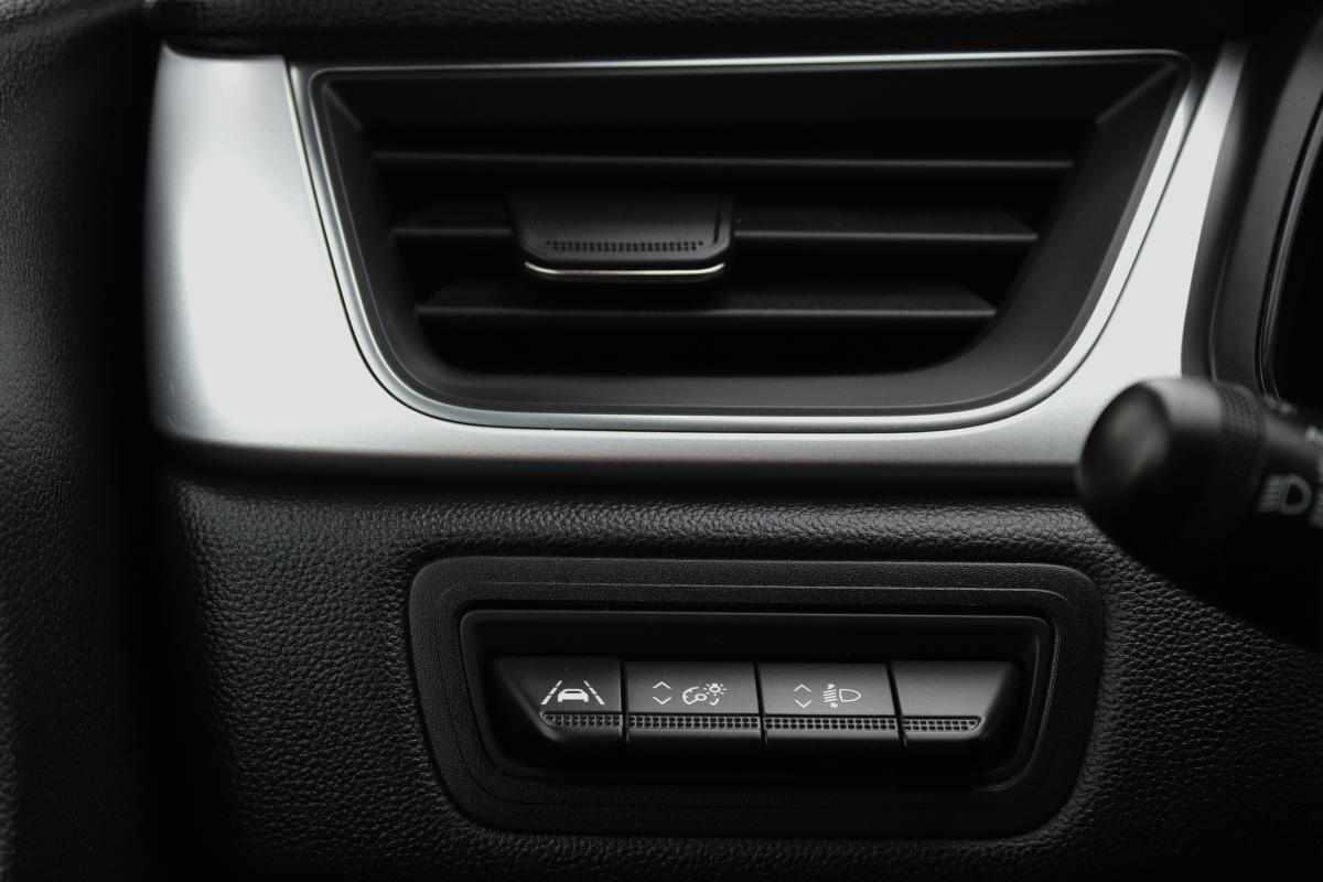 renault-captur-1-0-tce-2023-gasolina-999cc