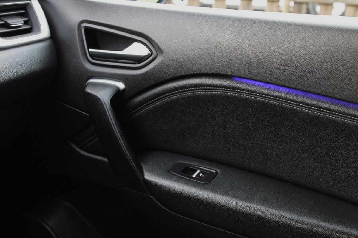 renault-captur-1-0-tce-2023-gasolina-999cc