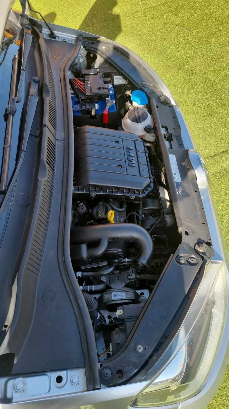 volkswagen-up-1-0-2016-gasolina-999cc