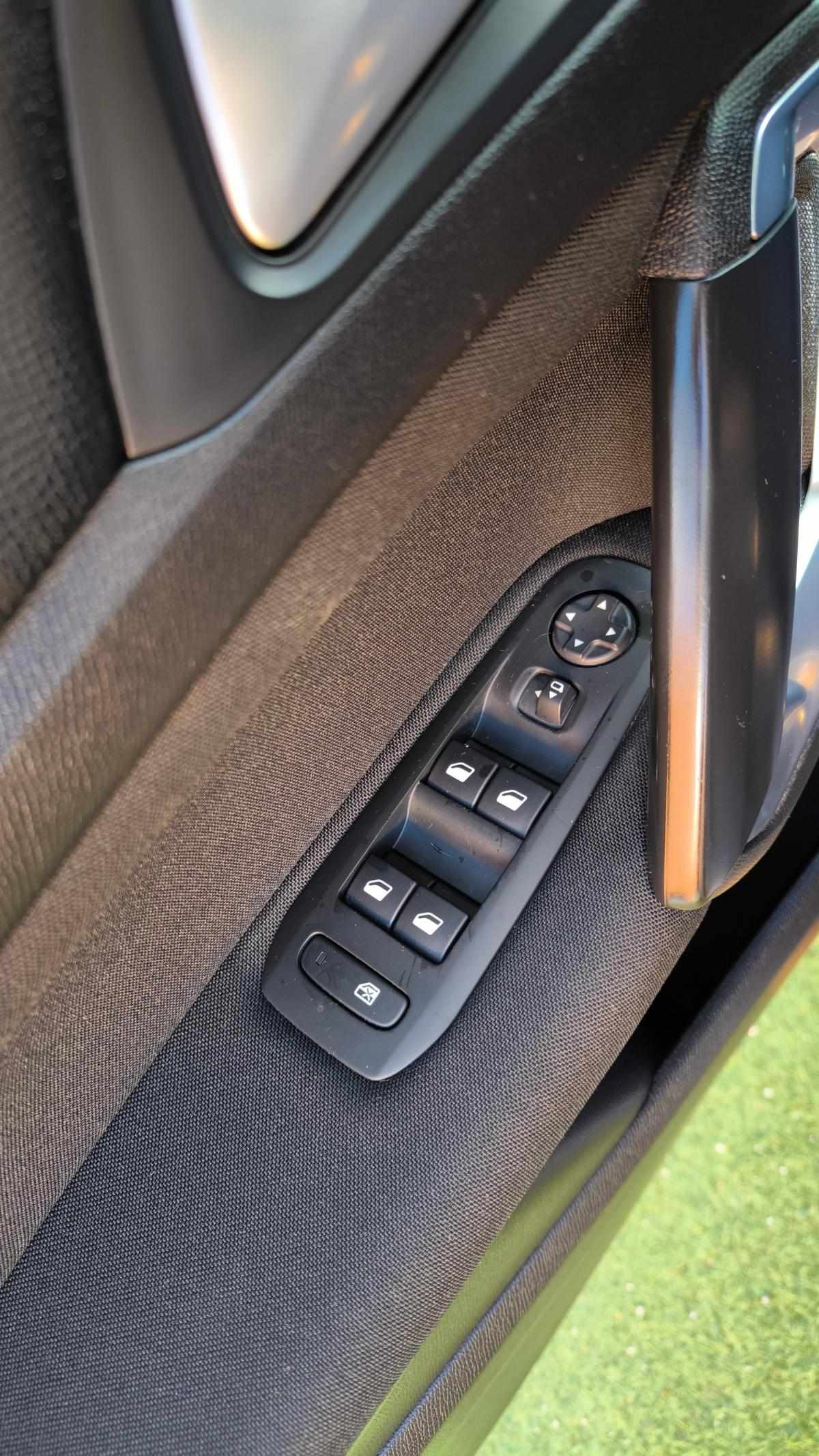 peugeot-308-1-5-bluehdi-2021-diesel-1499cc
