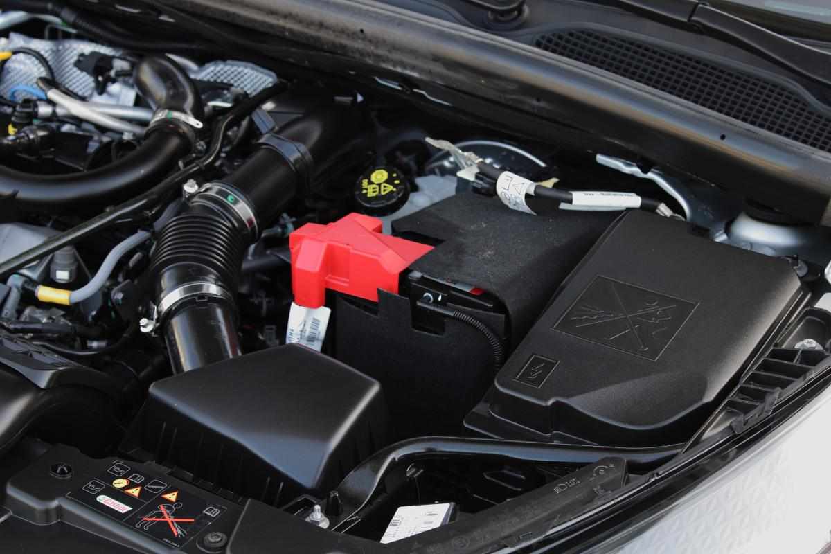 renault-clio-1-0-tce-2023-gasolina-999cc