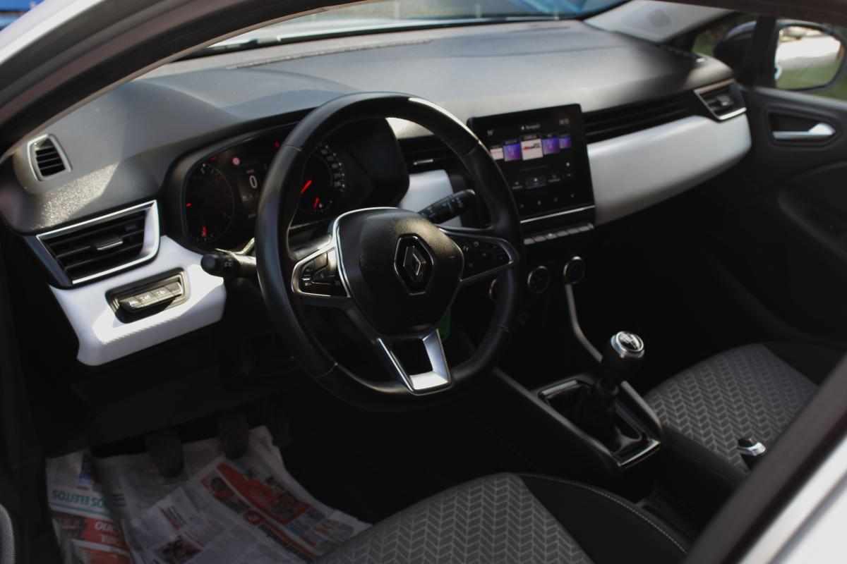 renault-clio-1-0-tce-2023-gasolina-999cc