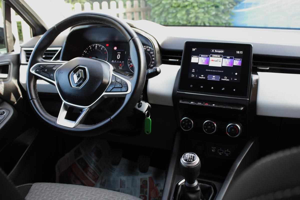 renault-clio-1-0-tce-2023-gasolina-999cc