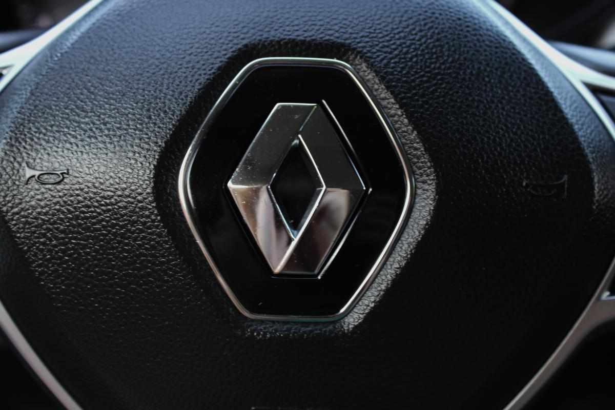 renault-clio-1-0-tce-2023-gasolina-999cc