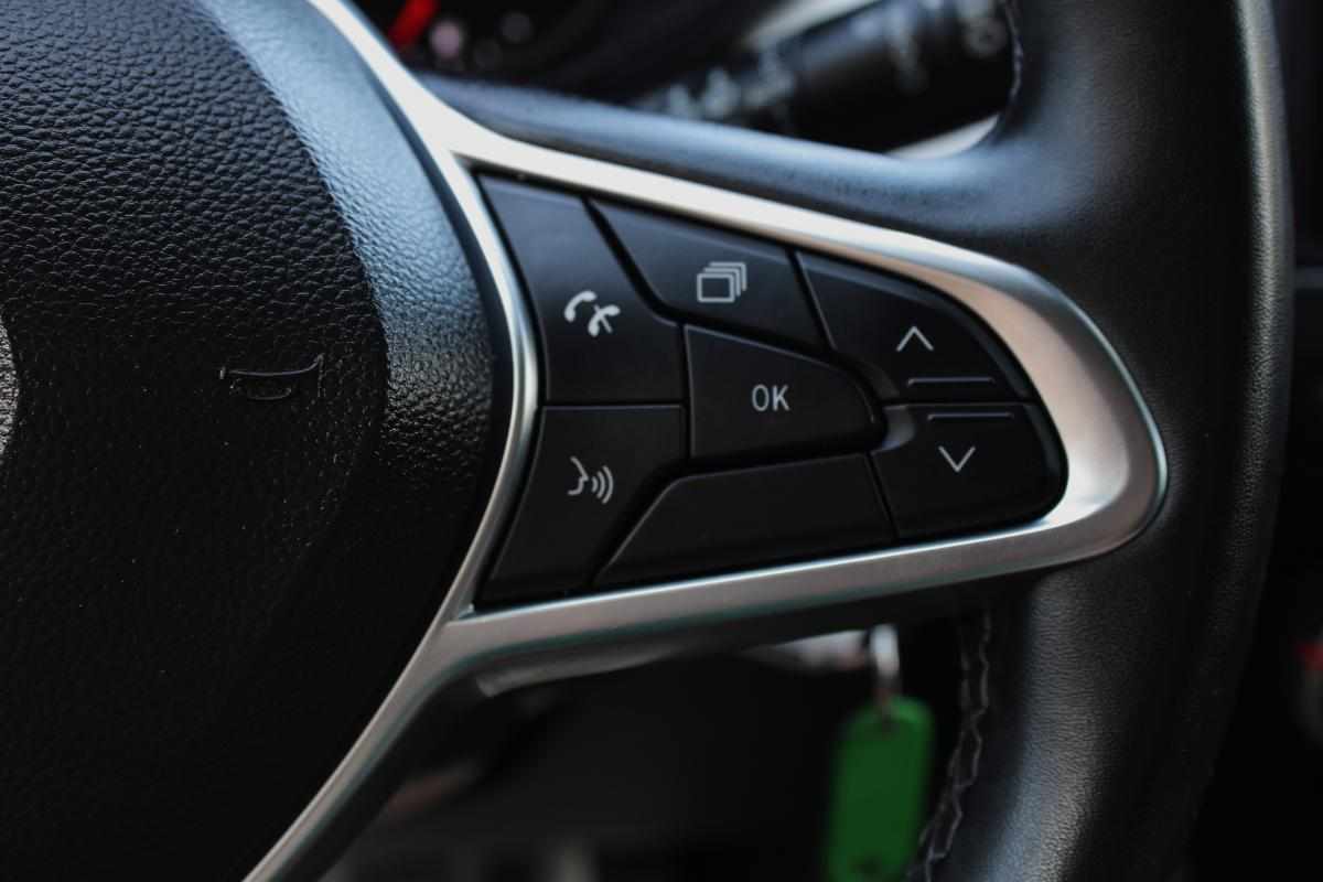 renault-clio-1-0-tce-2023-gasolina-999cc