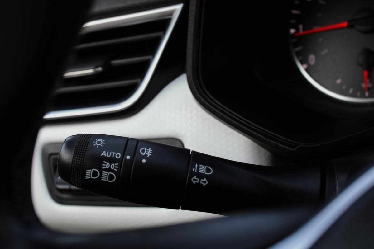 renault-clio-1-0-tce-2023-gasolina-999cc