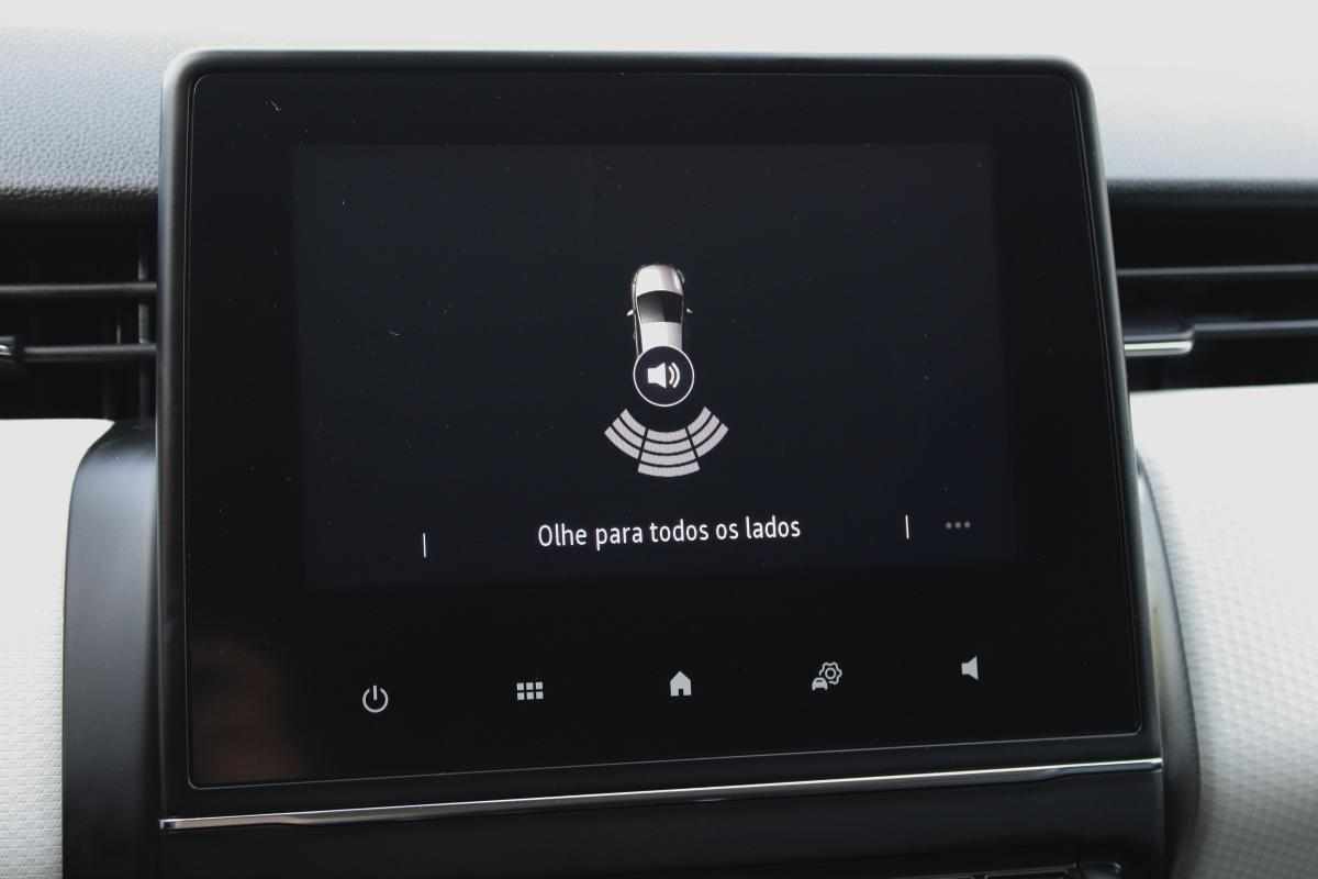 renault-clio-1-0-tce-2023-gasolina-999cc