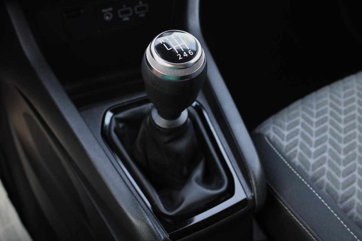 renault-clio-1-0-tce-2023-gasolina-999cc