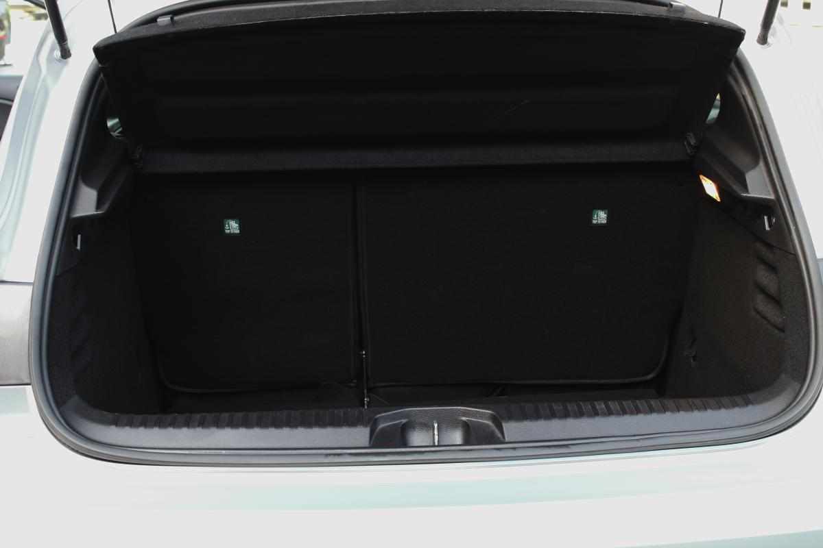 renault-clio-1-0-tce-2023-gasolina-999cc