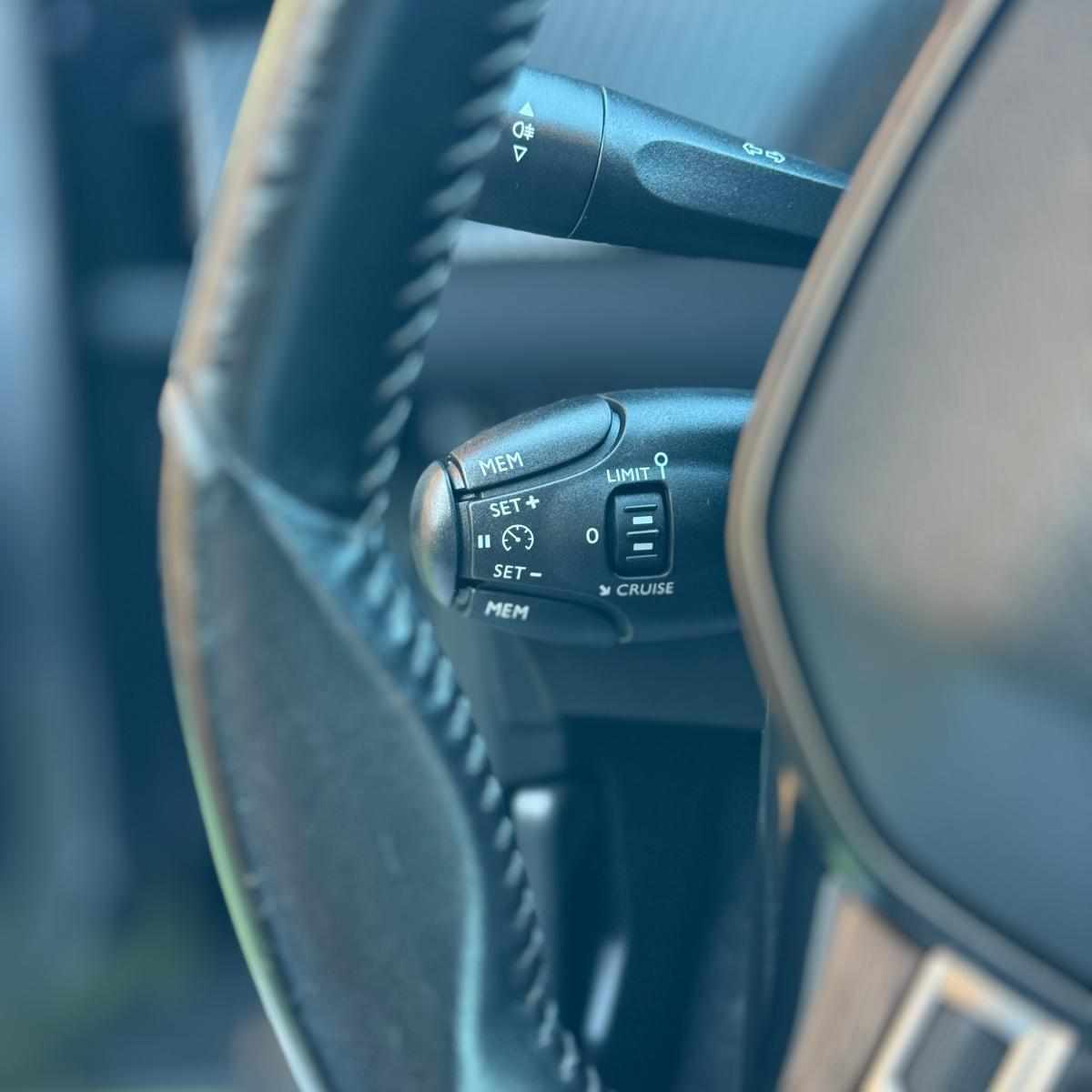 peugeot-208-1-5-bluehdi-2021-diesel-1499cc