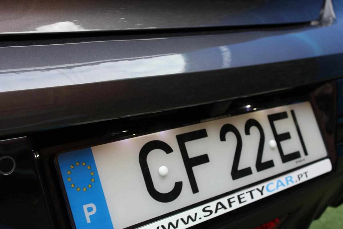 peugeot-208-1-2-puretech-2021-gasolina-1199cc