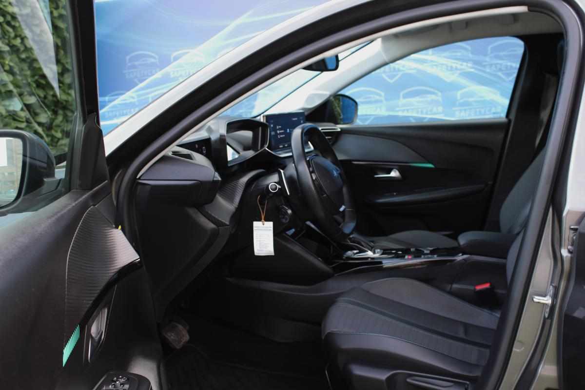 peugeot-208-1-2-puretech-2021-gasolina-1199cc