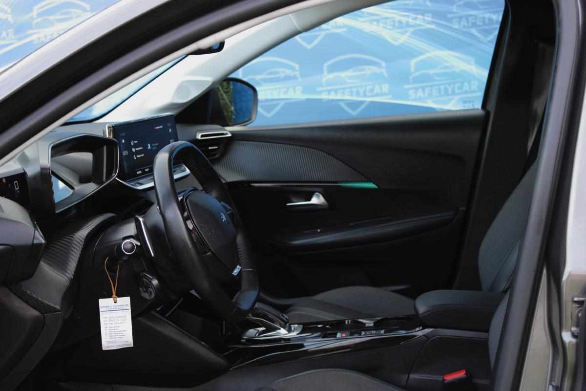 peugeot-208-1-2-puretech-2021-gasolina-1199cc
