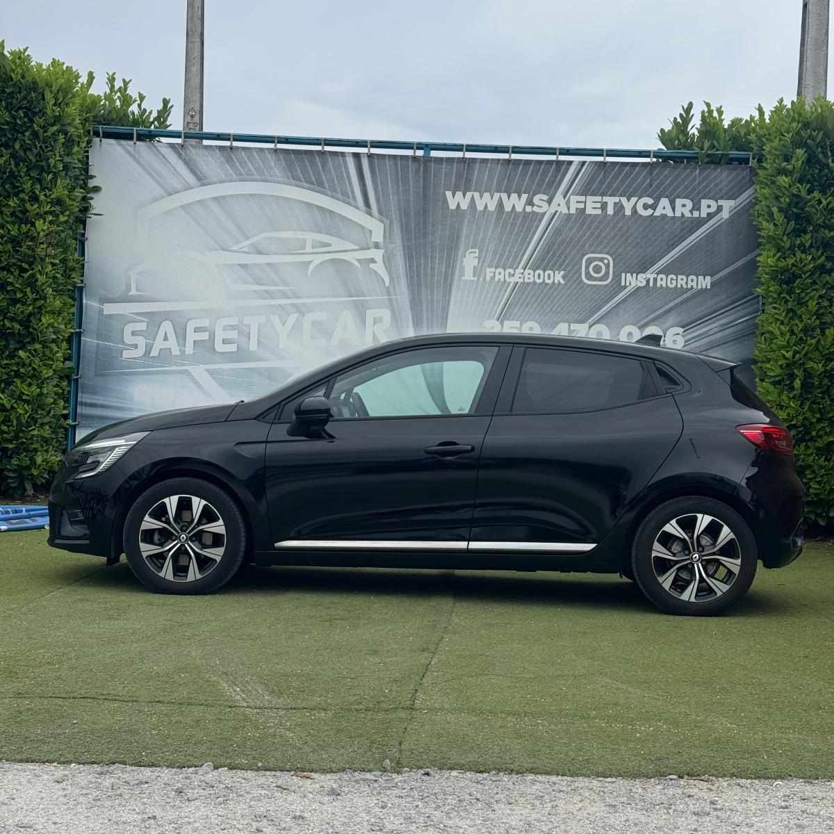 renault-clio-1-5-blue-dci-2023-diesel-1461cc