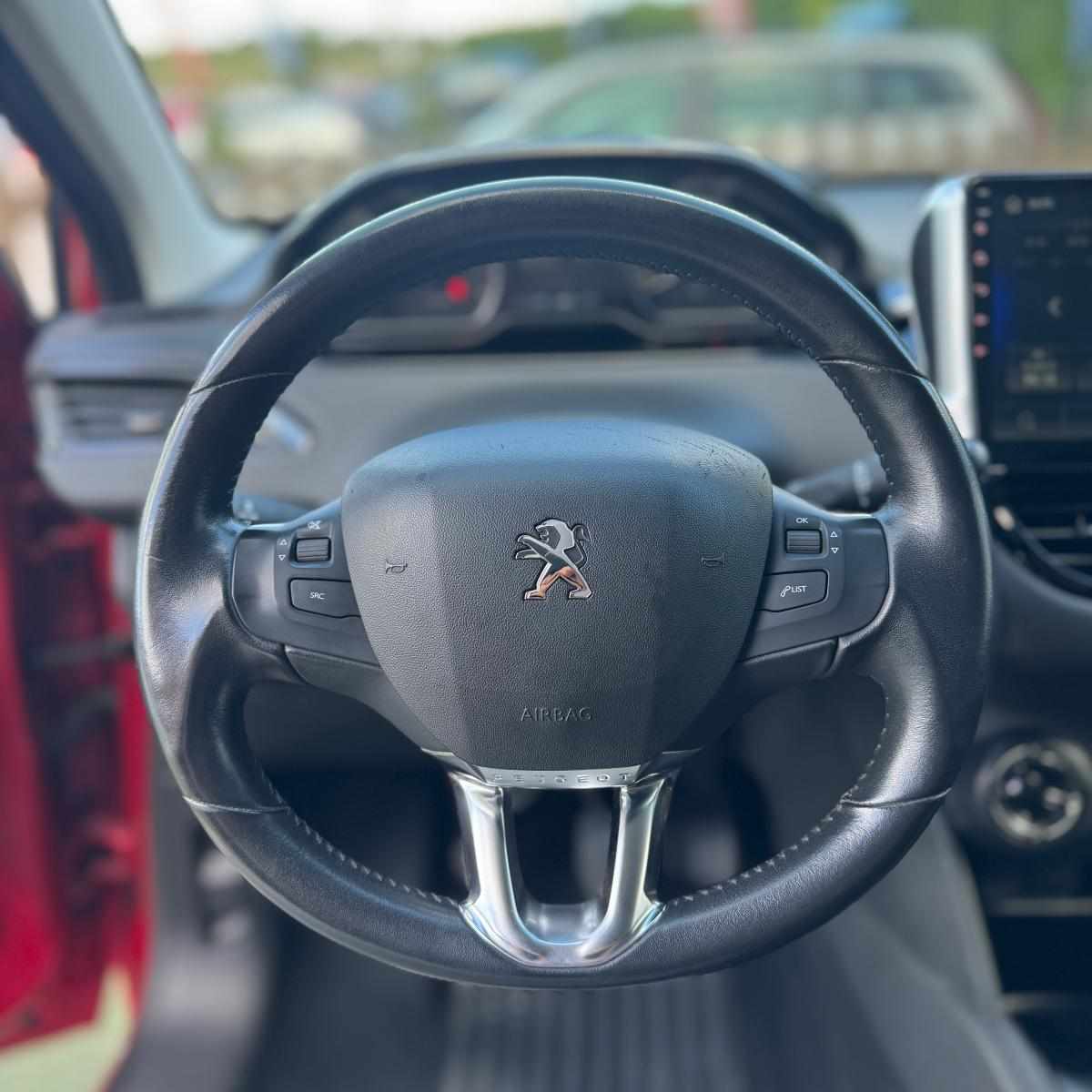 peugeot-208-1-2-puretech-2018-gasolina-1199cc