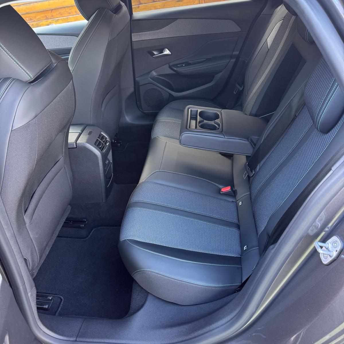 peugeot-308-2023-diesel-1499cc