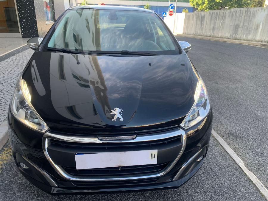 peugeot-208-2018-gasolina-1199cc