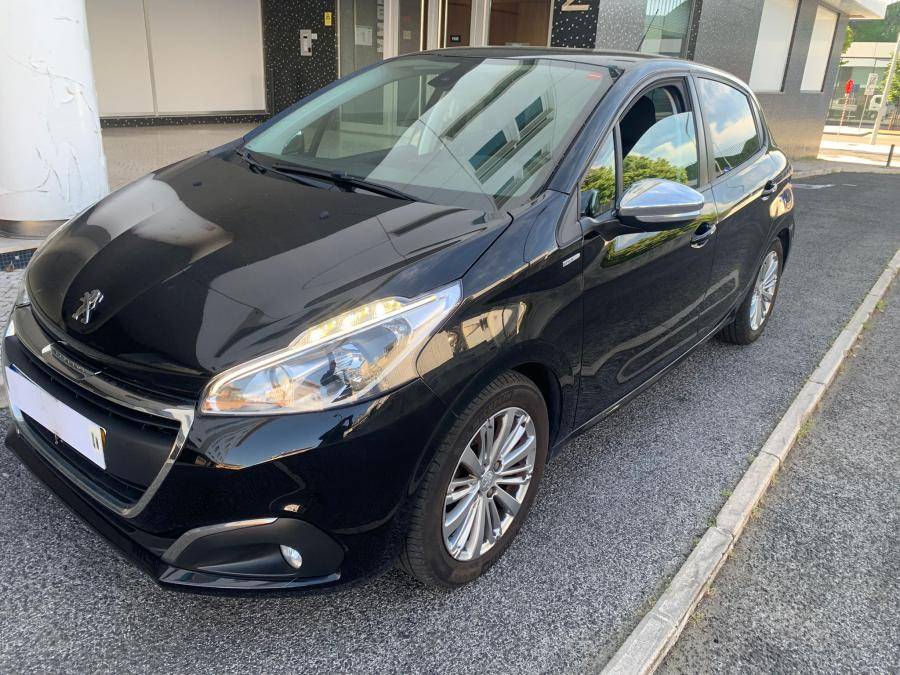 peugeot-208-2018-gasolina-1199cc