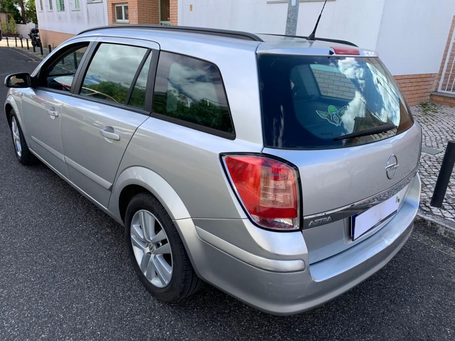 opel-astra-caravan-2008-diesel-1686cc