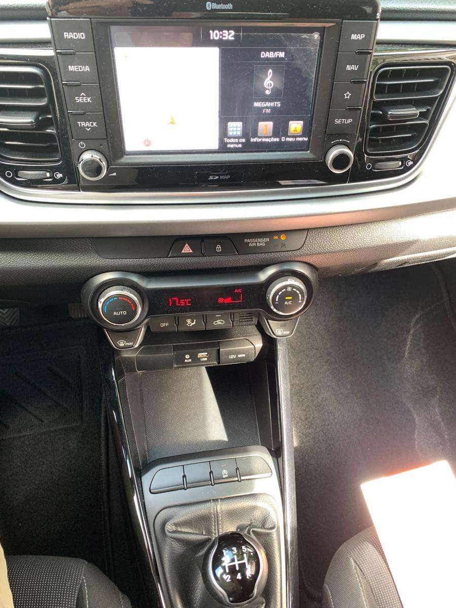 kia-rio-2017-gasolina-1248cc