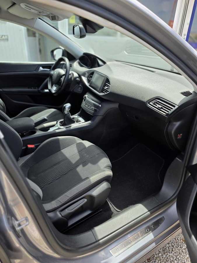 peugeot-308-sw-2016-diesel-1560cc