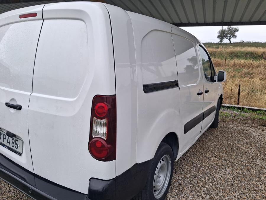 peugeot-partner-2014-diesel-1600cc