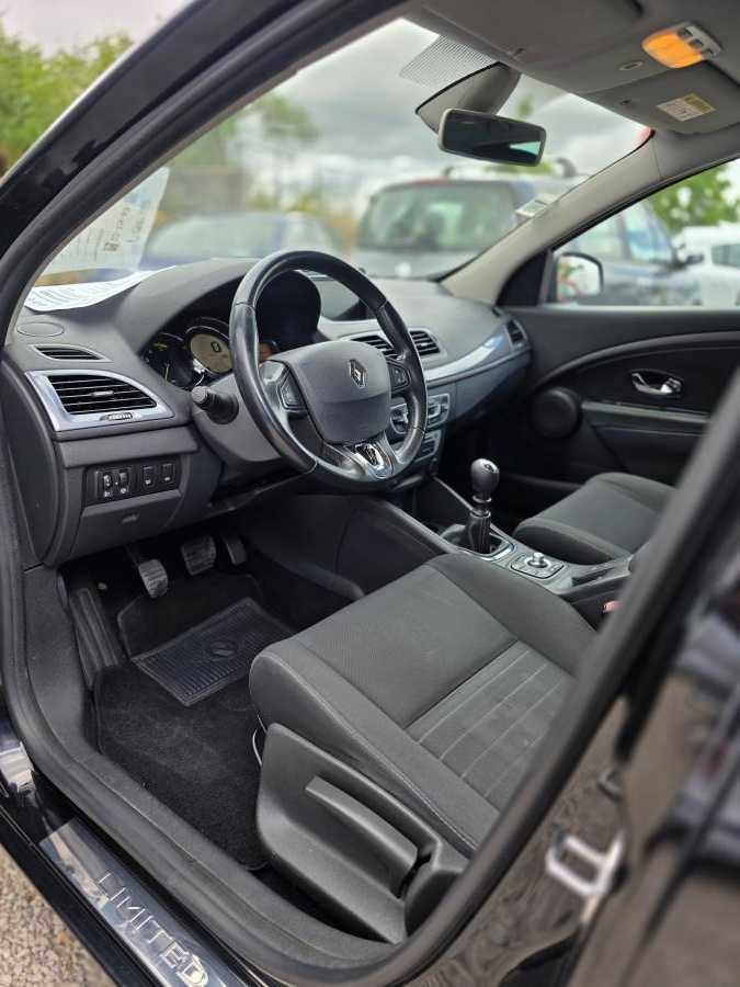 renault-megane-sport-tourer-2015-diesel-1461cc