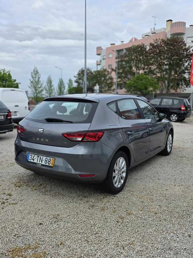 seat-leon-2013-diesel-1598cc